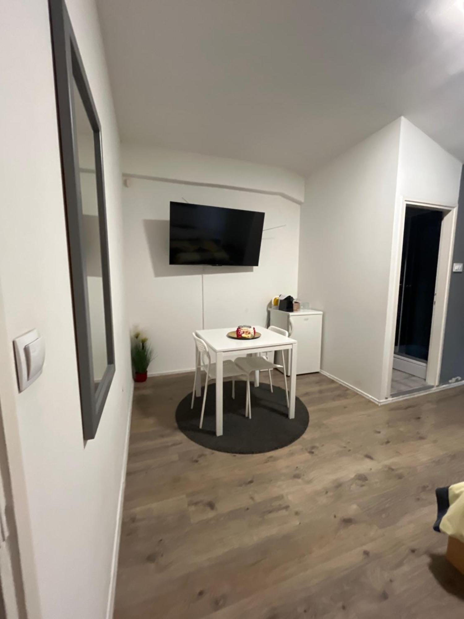 Apartmani Vacanza 자그레브 외부 사진